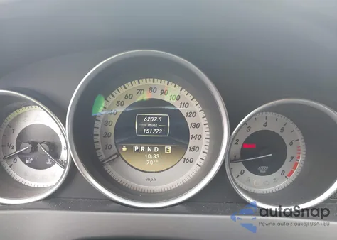 2012 Mercedes-Benz C 250 z USA, uszkodzony, nr VIN WDDGJ4HB6CF789173